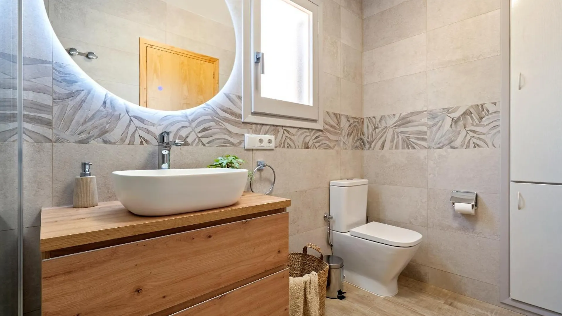 Exclusiva Villa Con Piscina Calafat Spain