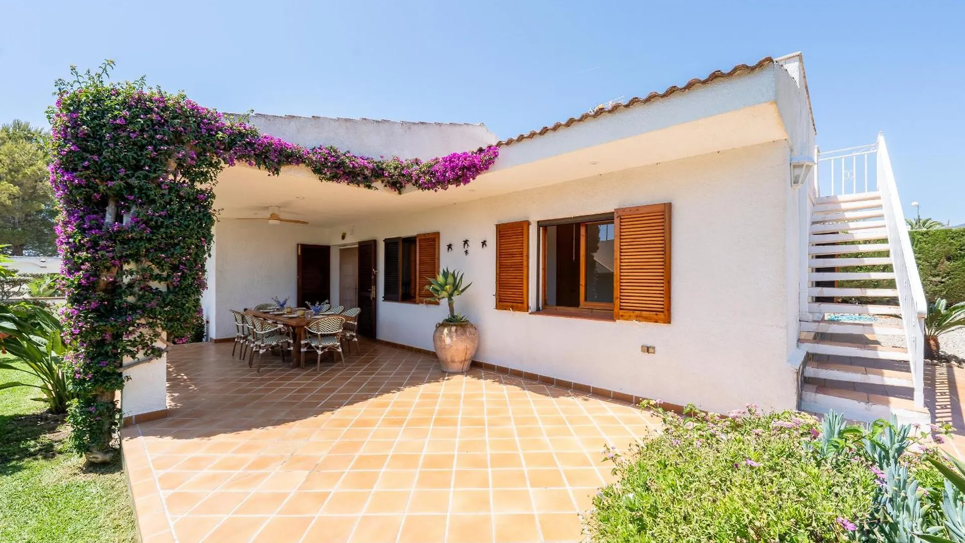 Exclusiva Villa Con Piscina Calafat Spain