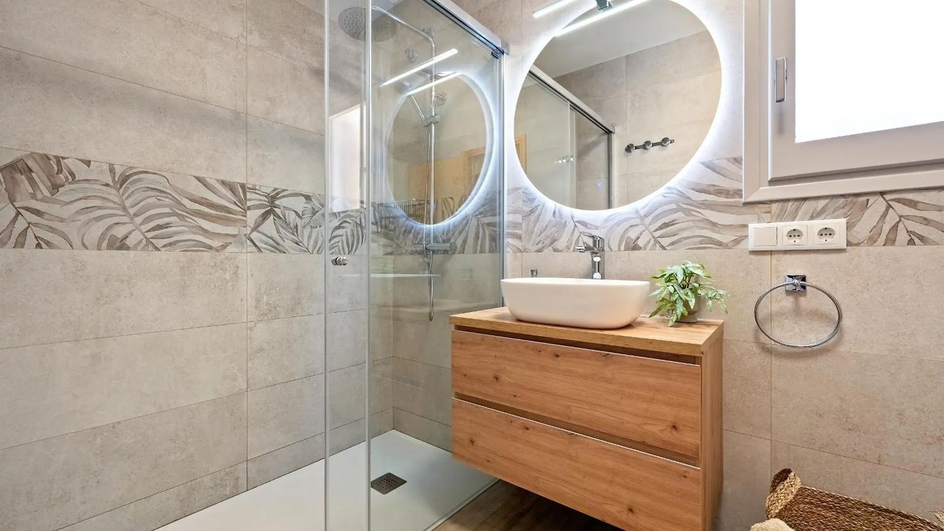 Exclusiva Villa Con Piscina Calafat Spain
