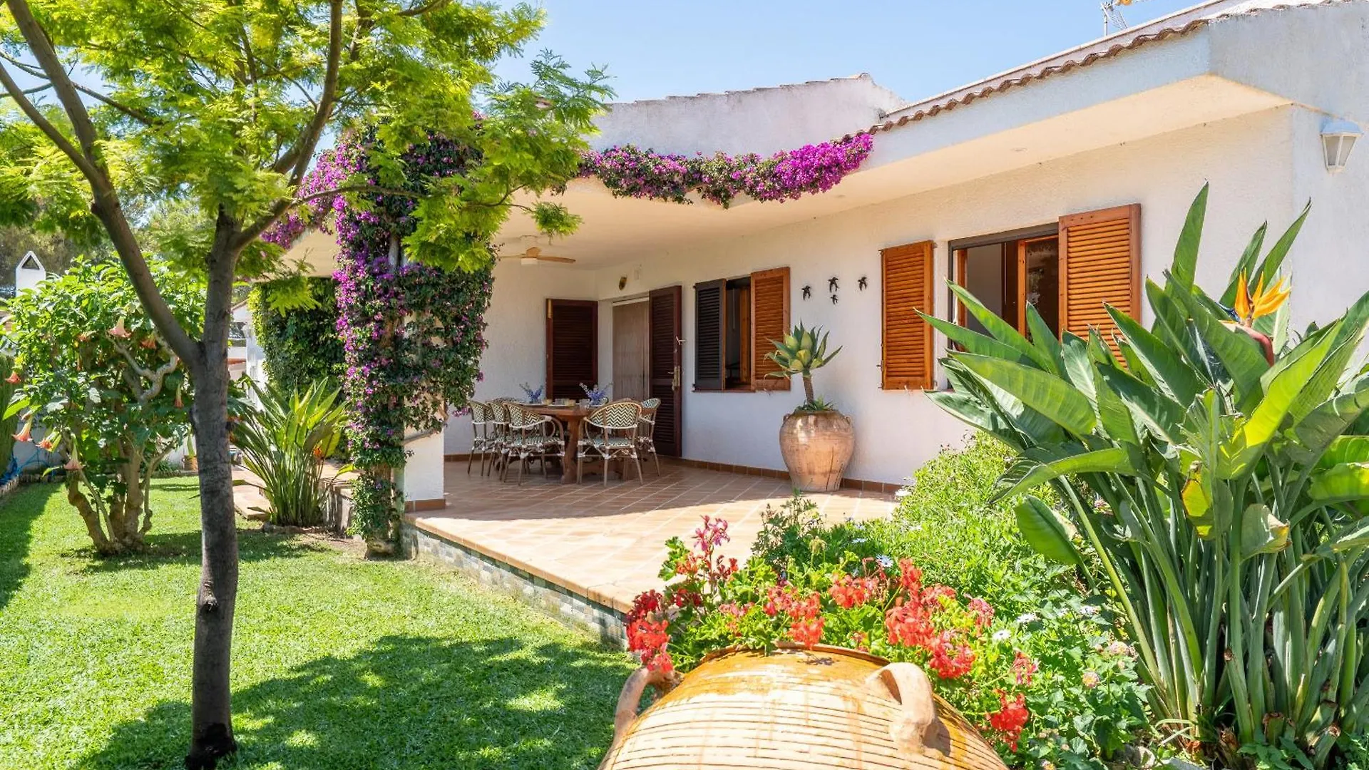 Exclusiva Villa Con Piscina Calafat Spain